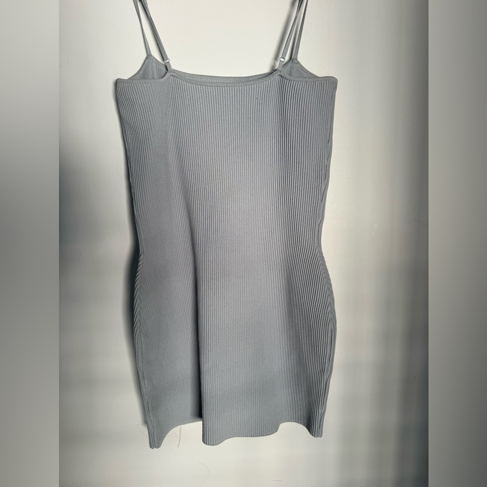 aritzia babaton bodycon dress